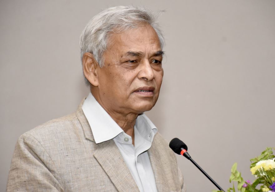 कांग्रेस नेता गिरीको भारतमा उपचार हुँदै